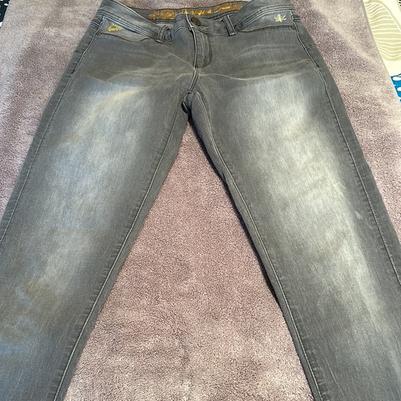 Desigual women’s skinny jeans. Size 28. - Picture 3 of 8